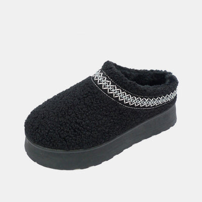 Embroidered Trim Platform Sherpa Boots Embroidered Trim Platform Sherpa Boots